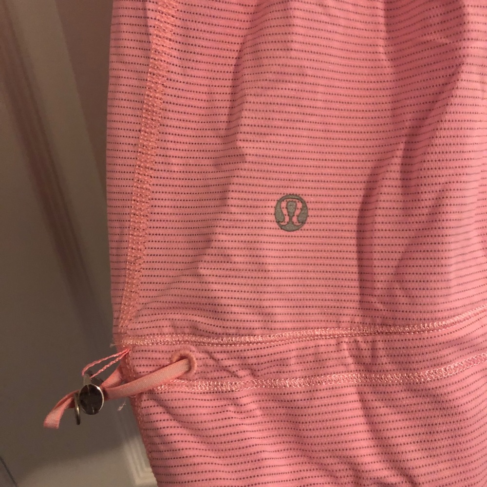 Lululemon Tank - Picture 3 of 4